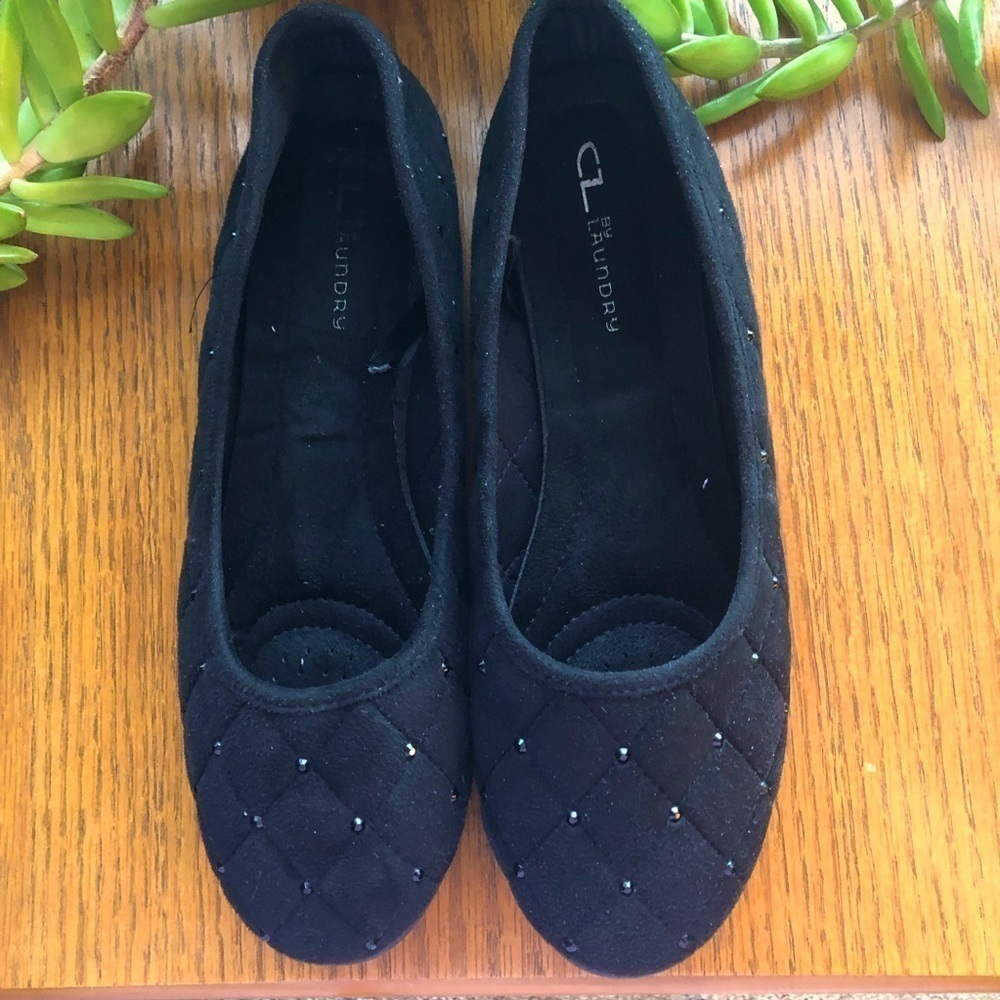 CL Chinese Laundry 10W Black Faux Suede studded Ballet Flats
